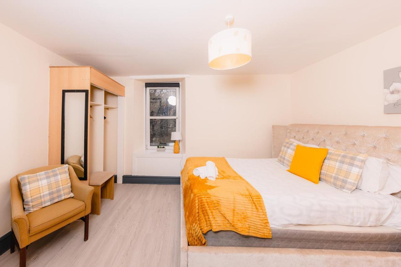 Old Town Central Apartments By The Meadows 에든버러 외부 사진